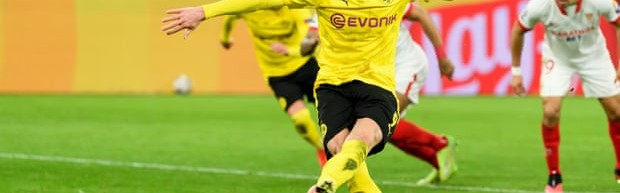  哈兰德连续五轮联赛梅开二度  