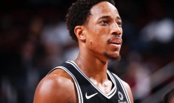  马刺战胜活塞终结十九连败  