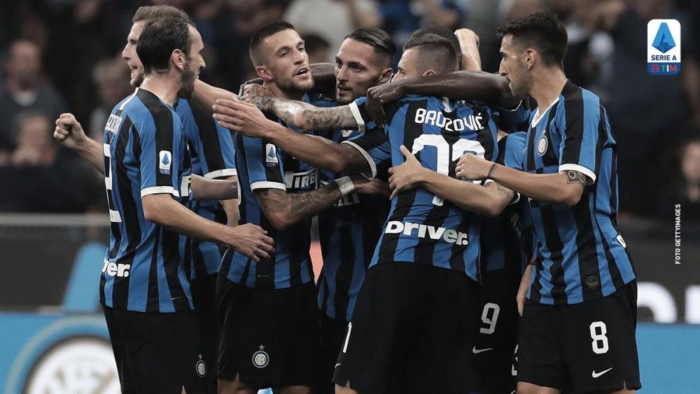  国际米兰防线失误不敌弱旅  