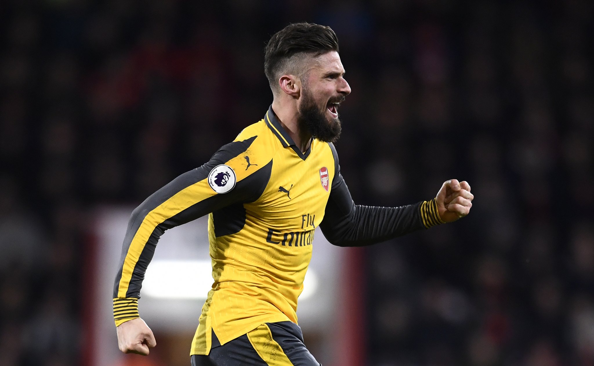  伯恩茅斯绝平曼城爆冷抢分  